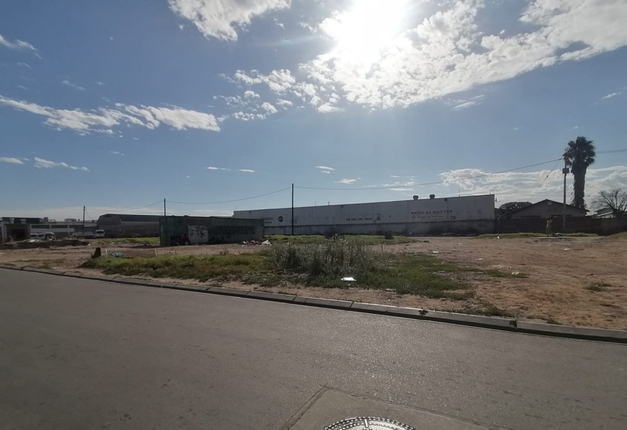Commercial Property for Sale in Peerless Park West Western Cape
